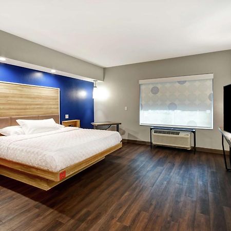 Tru By Hilton Syracuse-Camillus Hotel Bagian luar foto