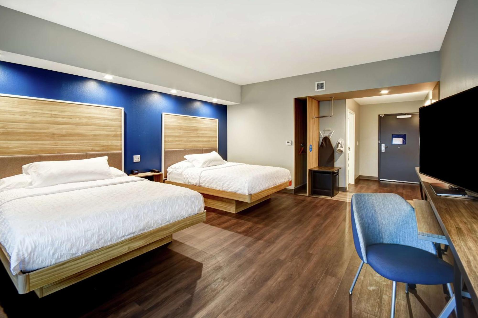 Tru By Hilton Syracuse-Camillus Hotel Bagian luar foto