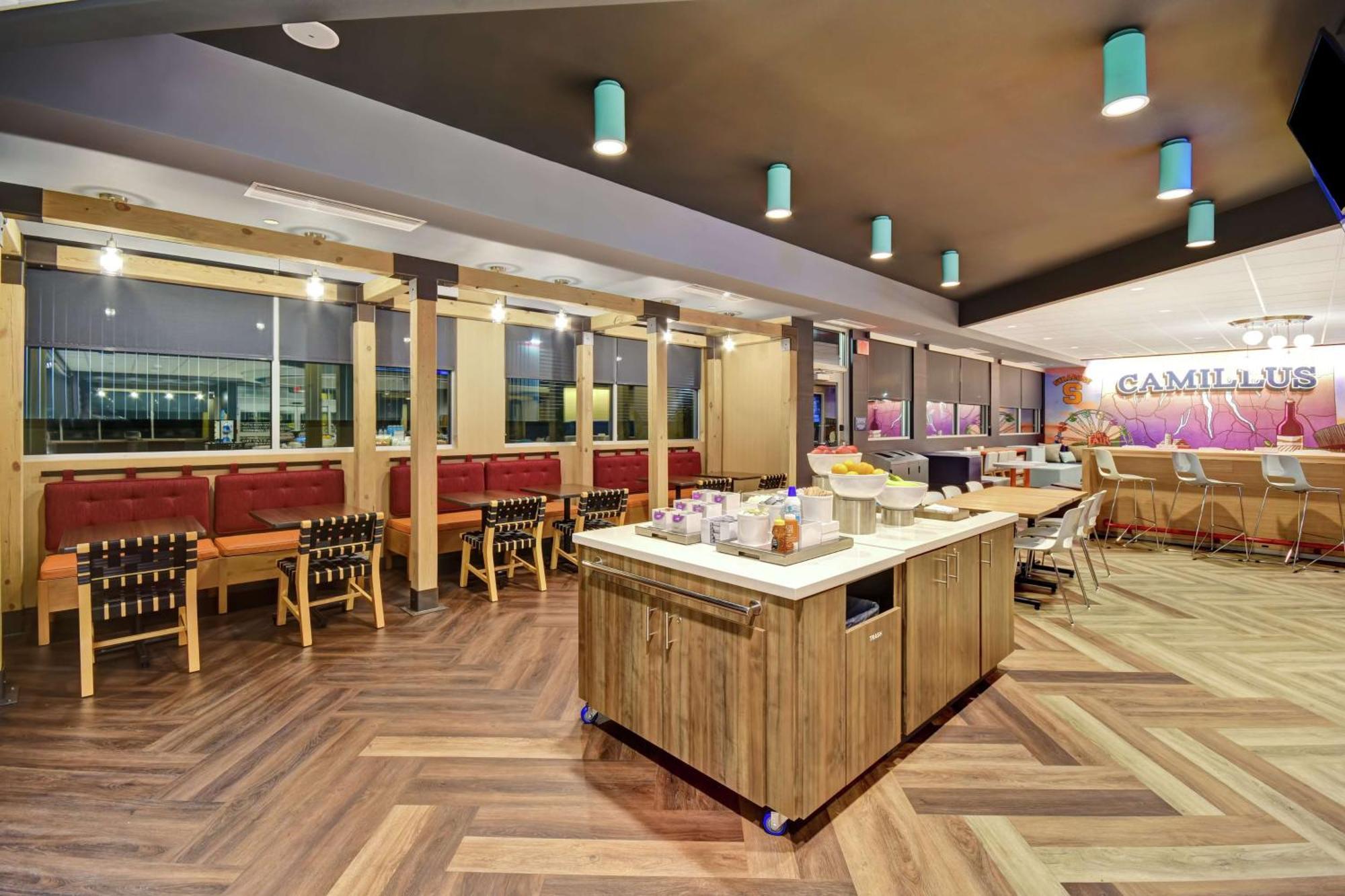 Tru By Hilton Syracuse-Camillus Hotel Bagian luar foto
