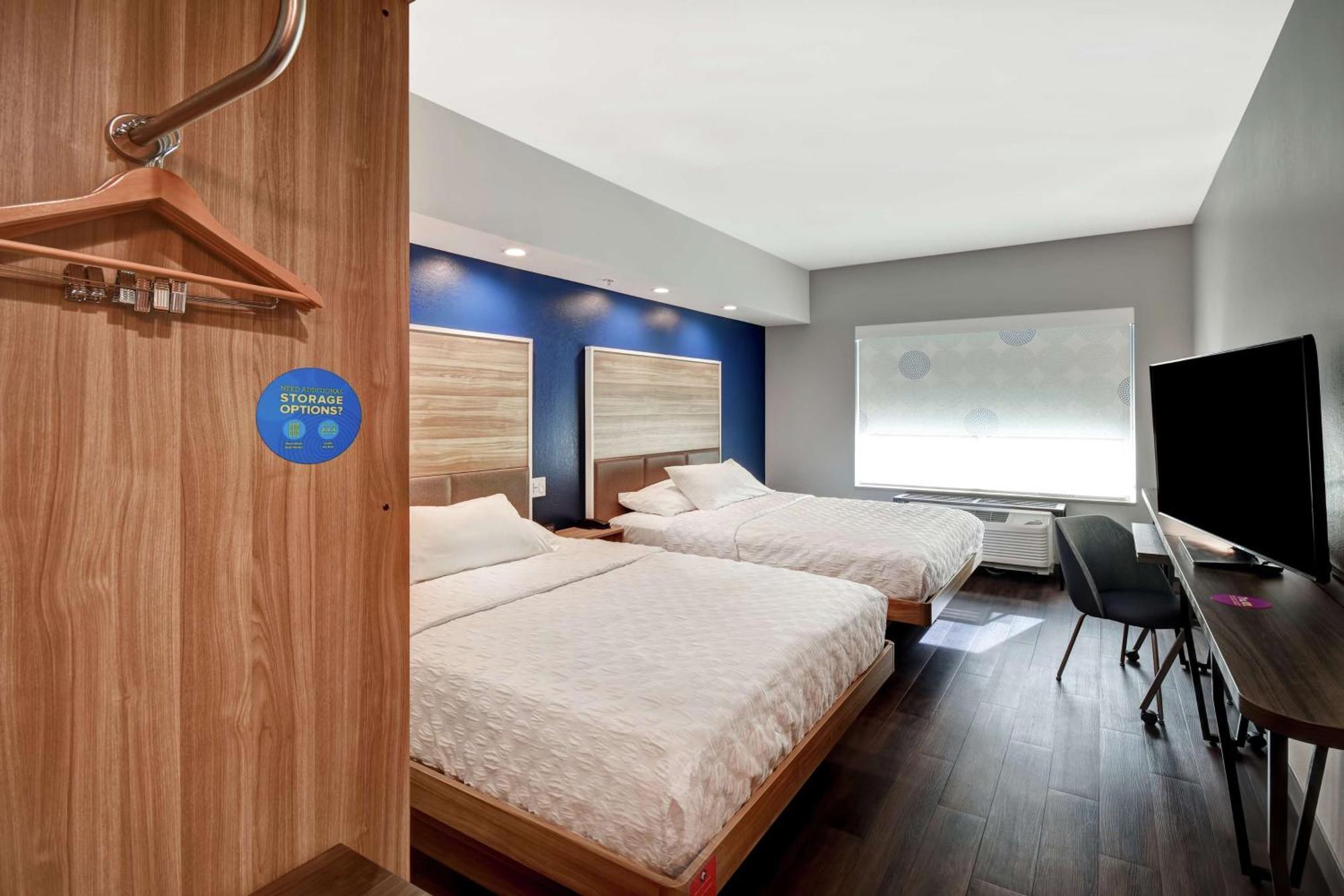 Tru By Hilton Syracuse-Camillus Hotel Bagian luar foto